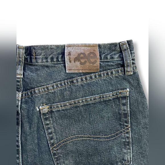 Lee's Men's Regular Fit Straight-Leg Dark Blue Jeans, Size 33X32 - Picture 6 of 7